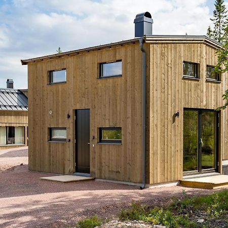 Mysig Liten Stuga Perfekt Foer Par Eller Liten Familj サレン エクステリア 写真