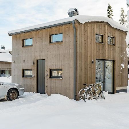 Mysig Liten Stuga Perfekt Foer Par Eller Liten Familj サレン エクステリア 写真